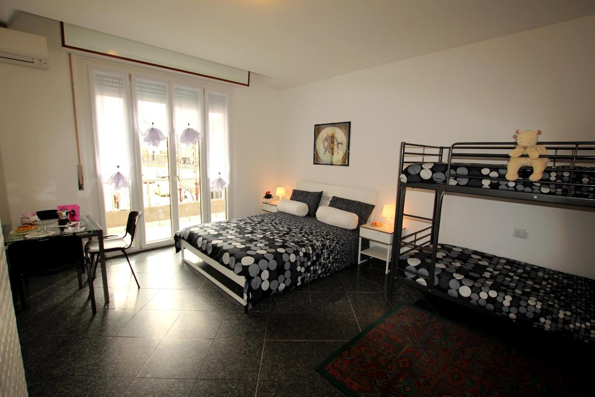 Residenza Manzoni Como Centre ภายนอก รูปภาพ