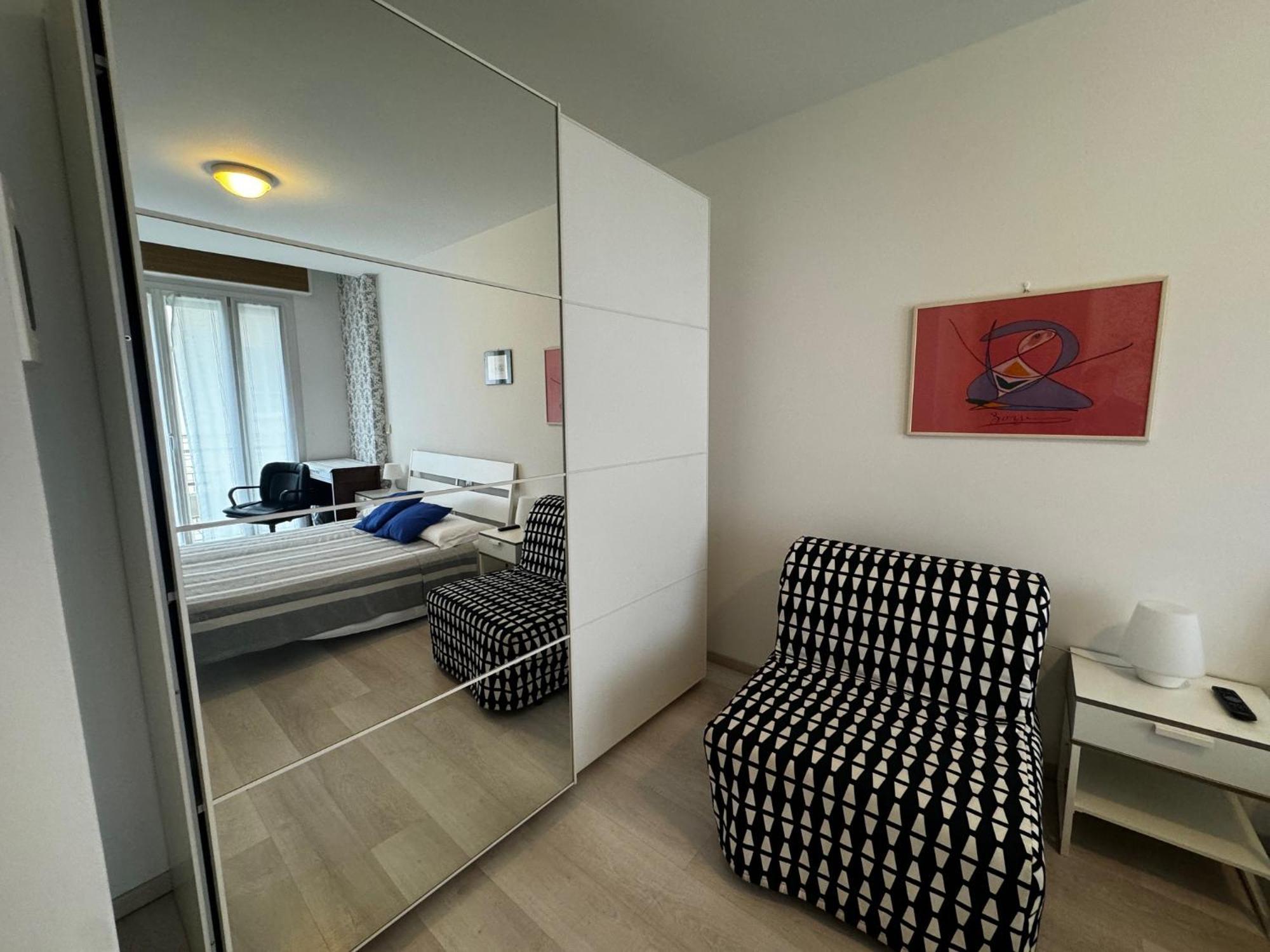 Residenza Manzoni Como Centre ภายนอก รูปภาพ